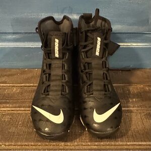 Nike Force Savage 2 Shark Football Cleat | Black and White | Men’s 10.5